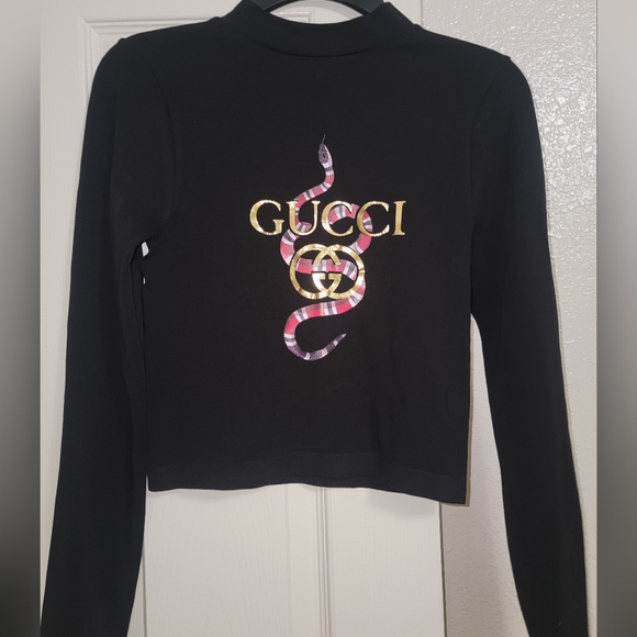 Black GG Inspired Crop top - Picture 2 of 5
